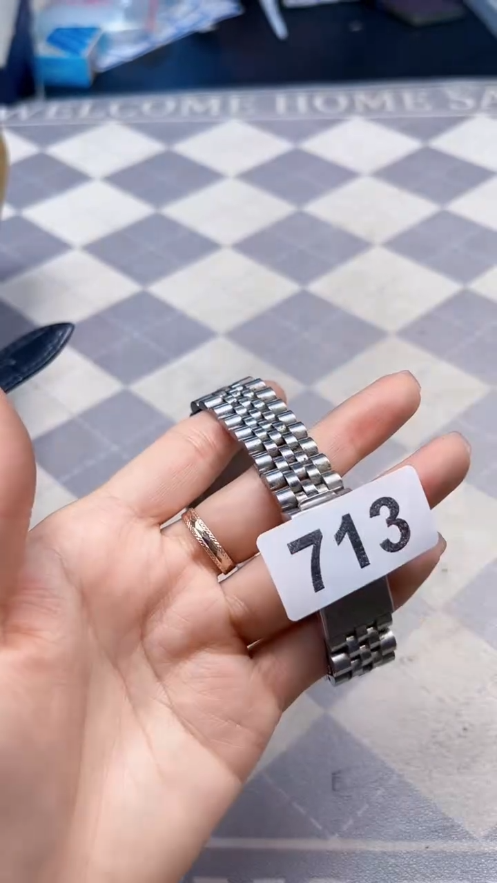 非金属无如图所示时尚饰品