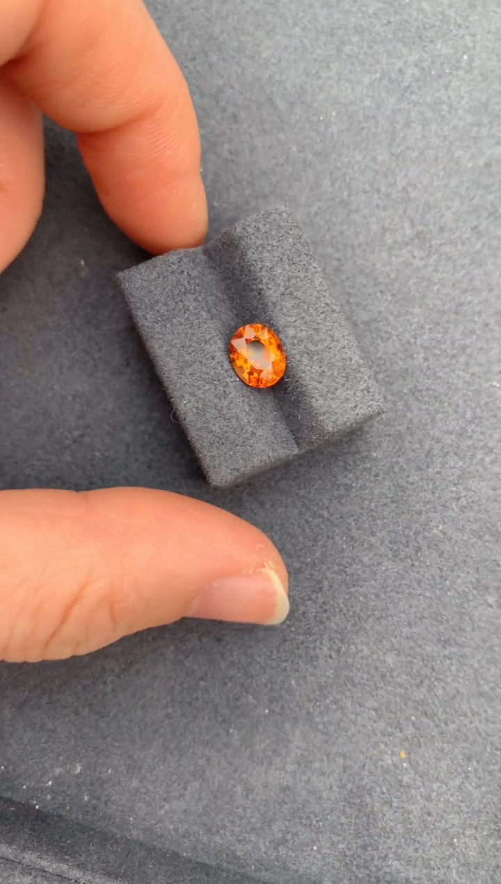 【闪购商品】石榴石（芬达石）裸石未镶嵌2ct芬达