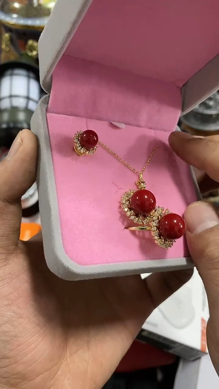 【闪购商品】瓷片闪购商品，如图所示