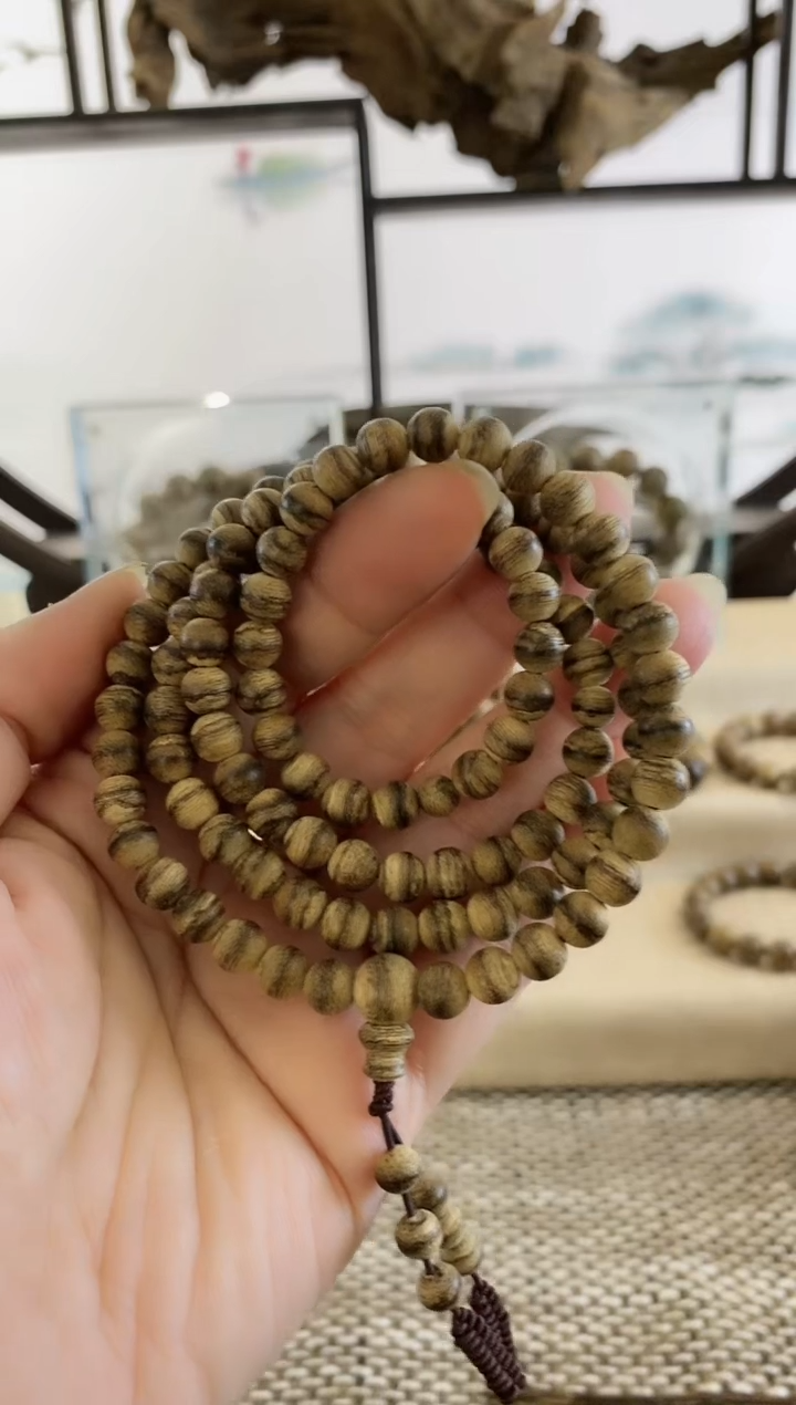 【闪购商品】沉香手串正区达拉干陈年老料6.7X108MM多圈