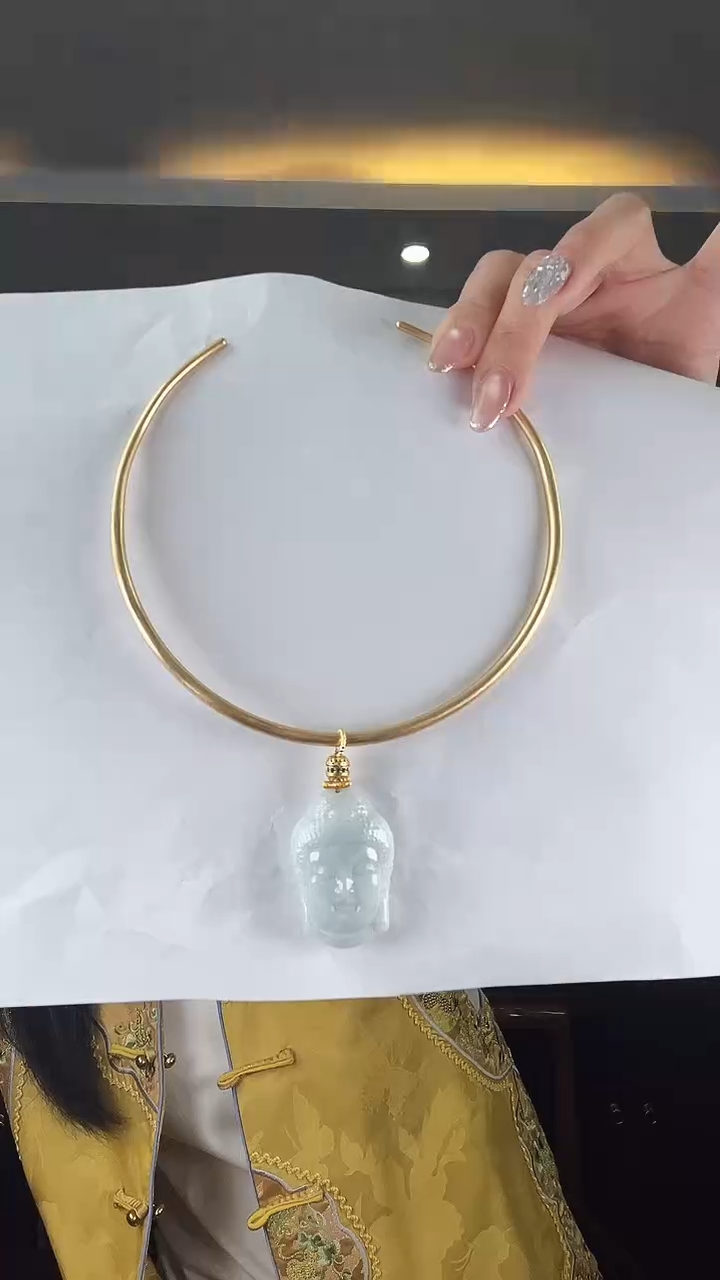 【闪购商品】翡翠颈饰未镶嵌佛头