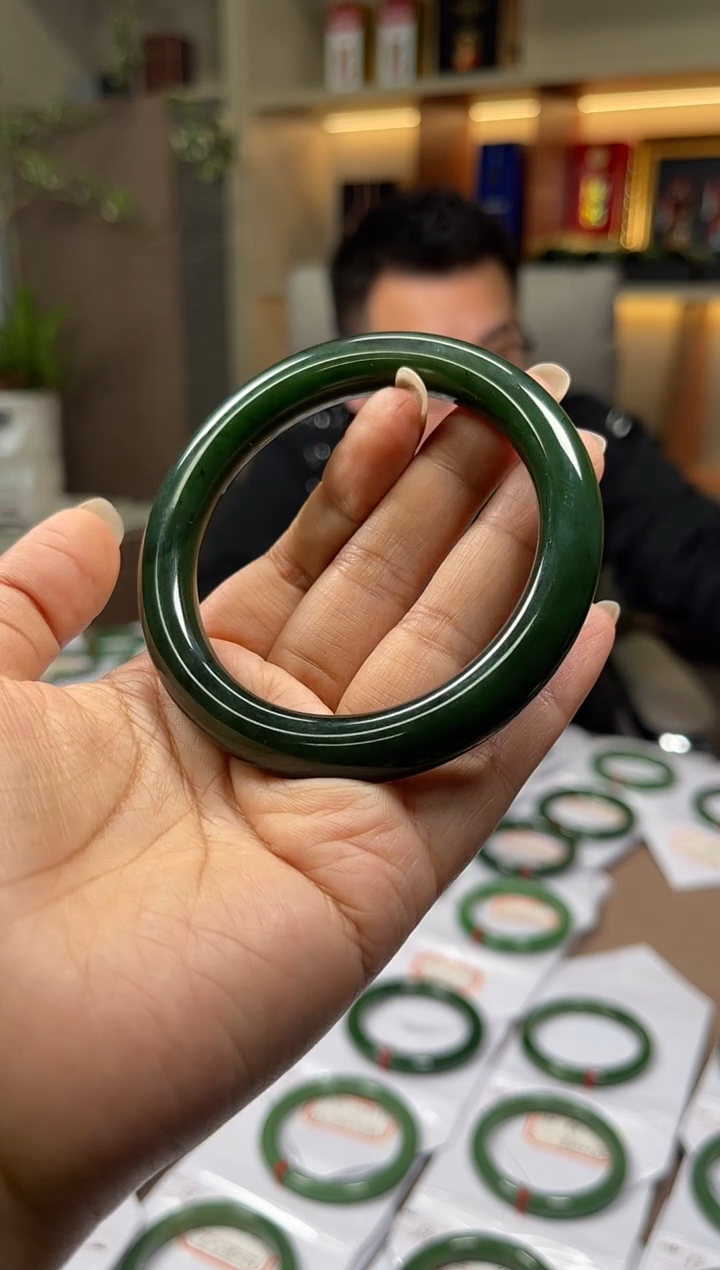 颈饰未镶嵌和田玉半*福利手镯06