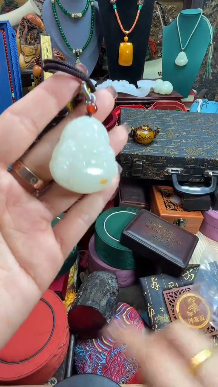 【闪购商品】和田玉687687687未镶嵌687768867876876