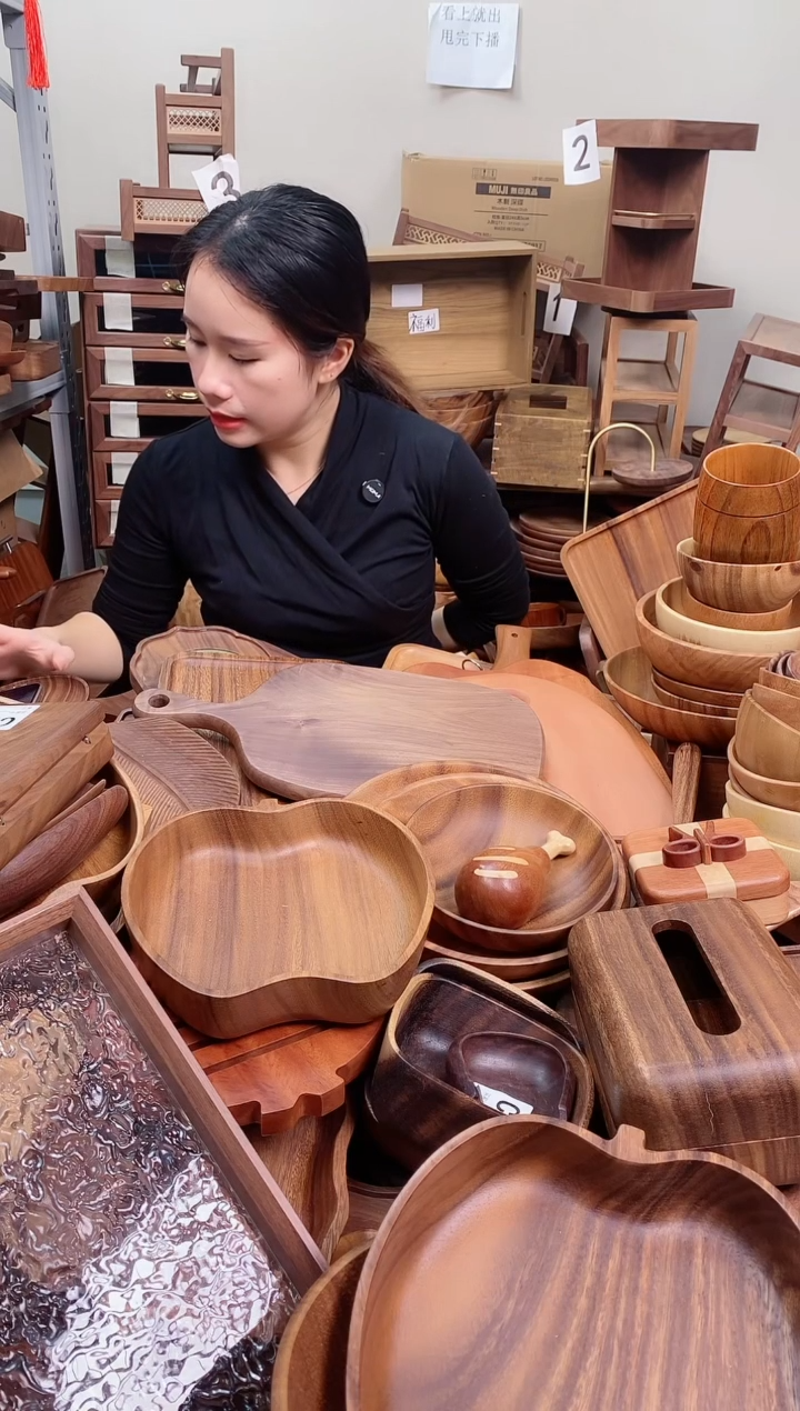 木   北美黑胡桃木带手柄菜板38*18.5*2cm 