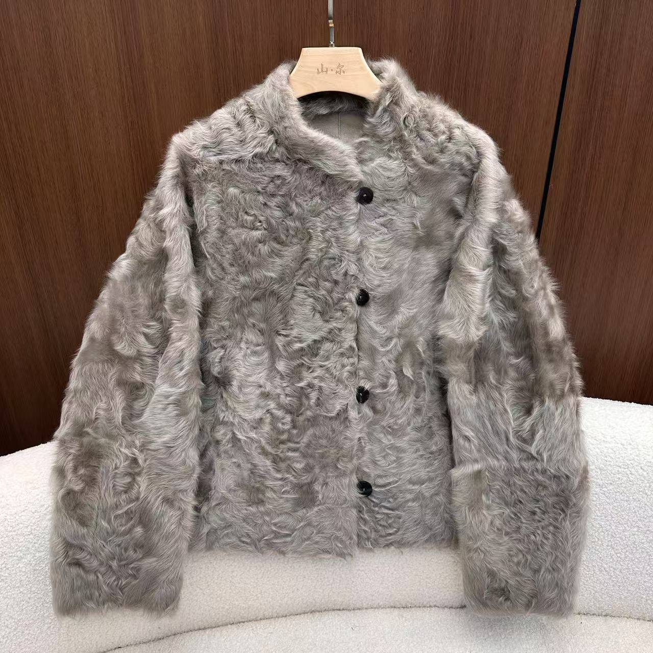山.尔【呼钰】稀缺小湖羊皮毛一体秋冬外套