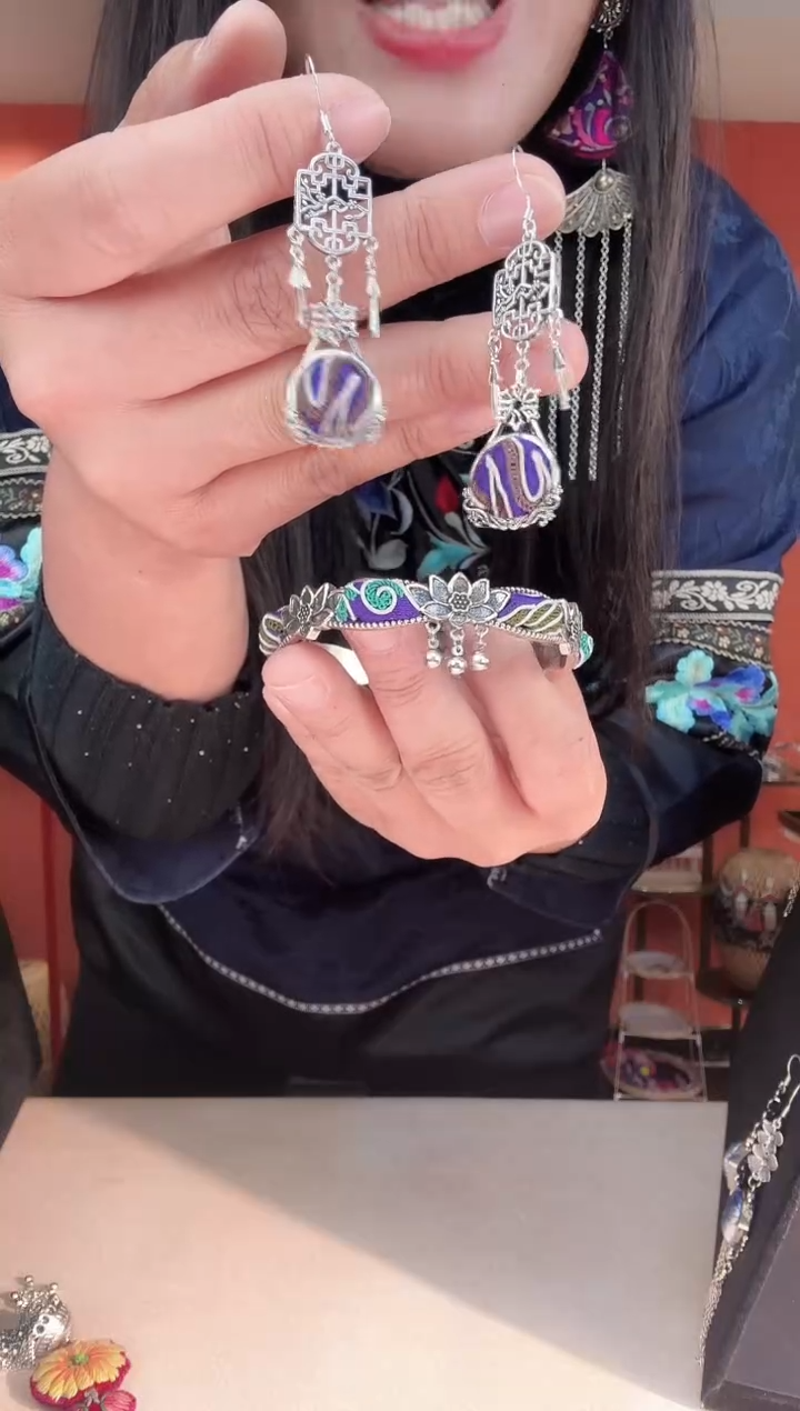 织绣非遗手工苗银苗绣首饰套装29