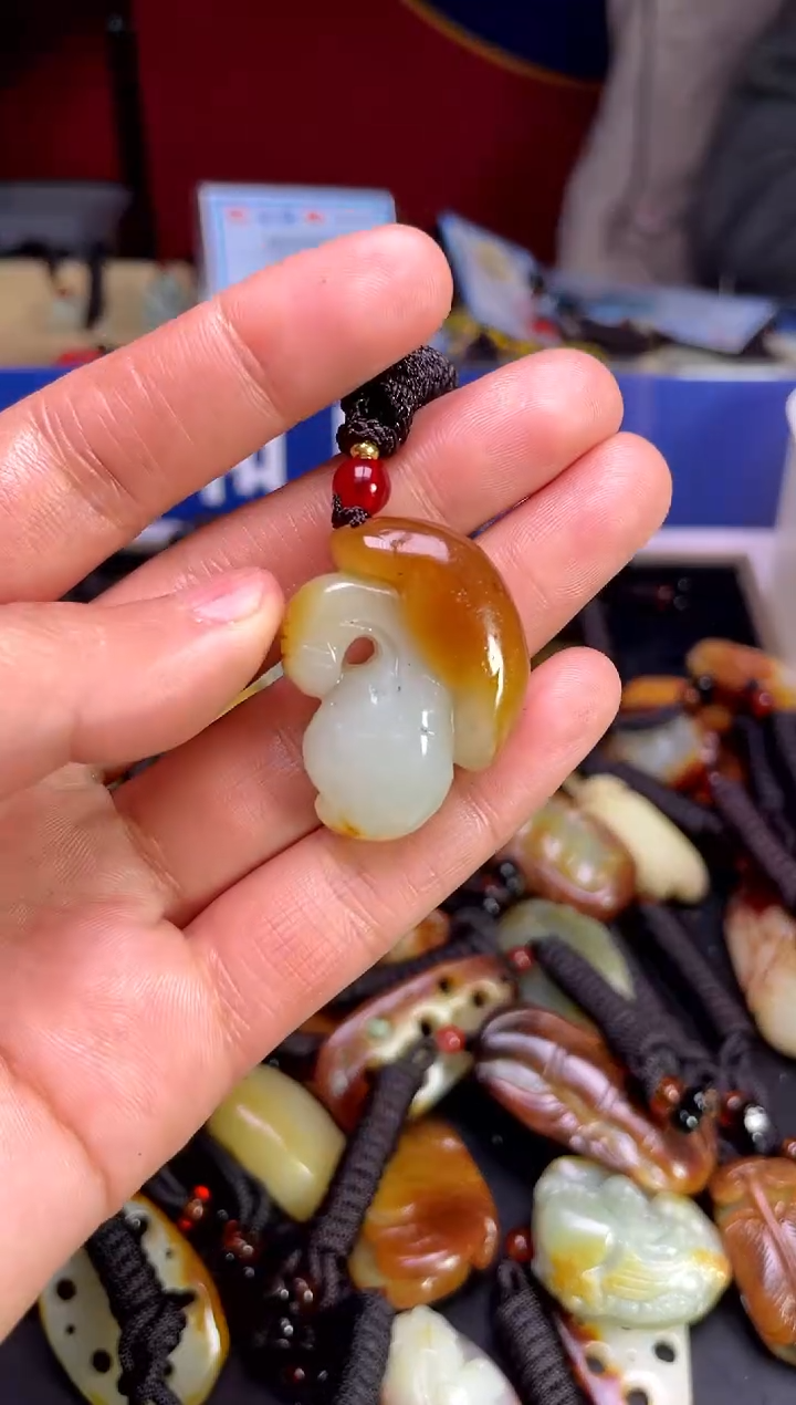 【闪购商品】和田玉颈饰未镶嵌123