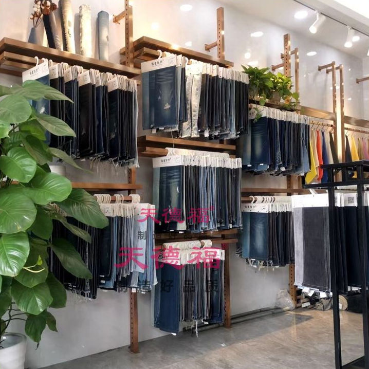 天德福折板A柱不锈钢上墙立柱陈列架侧挂服装布匹架展示架挂衣架