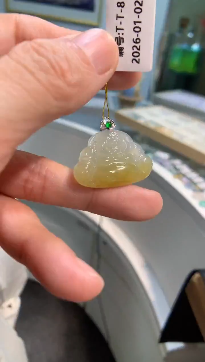 颈饰18K金镶嵌翡翠佛公