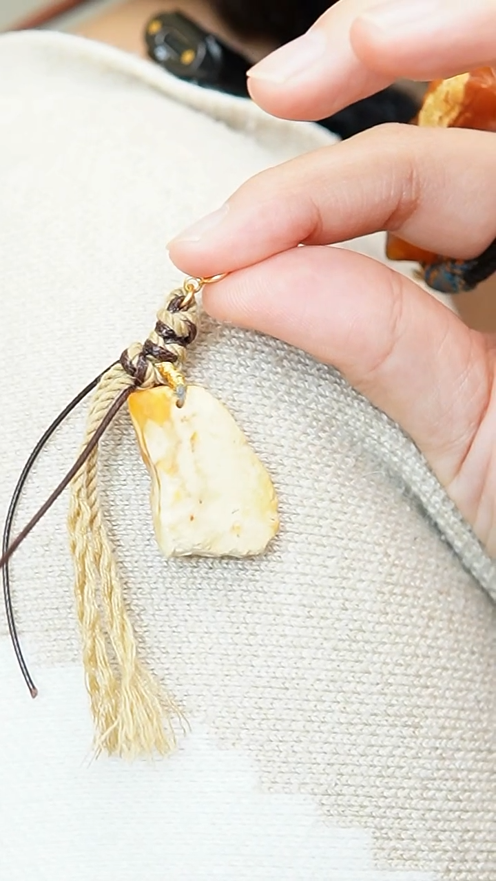 【闪购商品】琥珀裸石未镶嵌原石