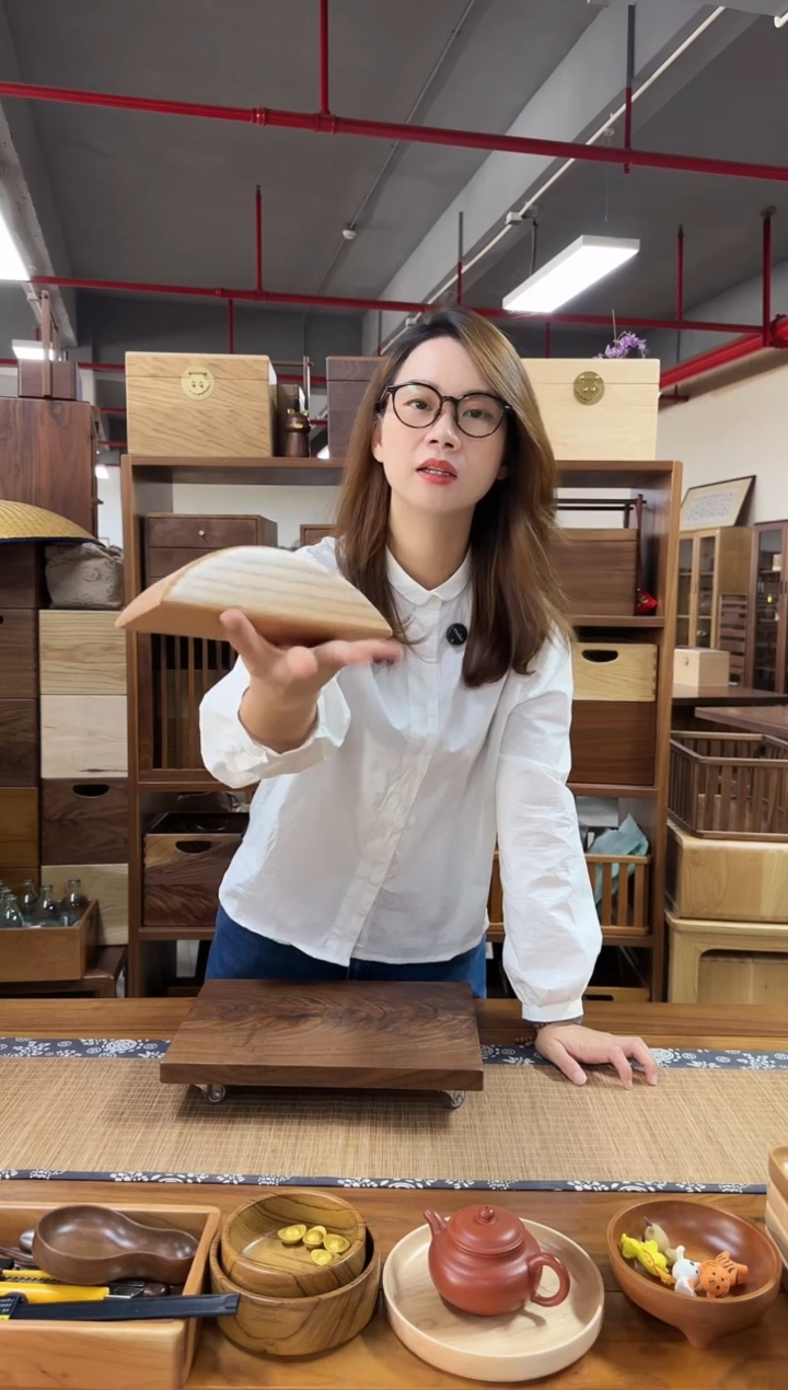 木凡**麻红橡月亮镇尺  颜值不挑