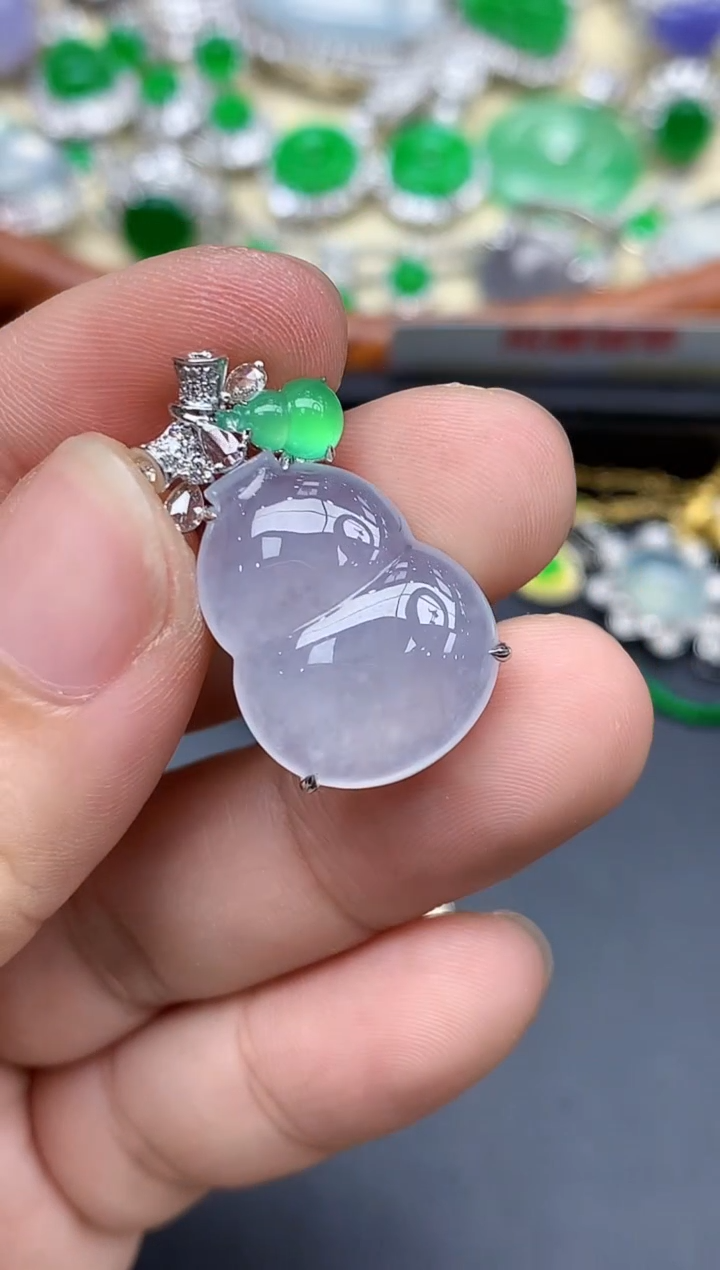 颈饰18K金镶嵌翡翠524-中国好珍宝