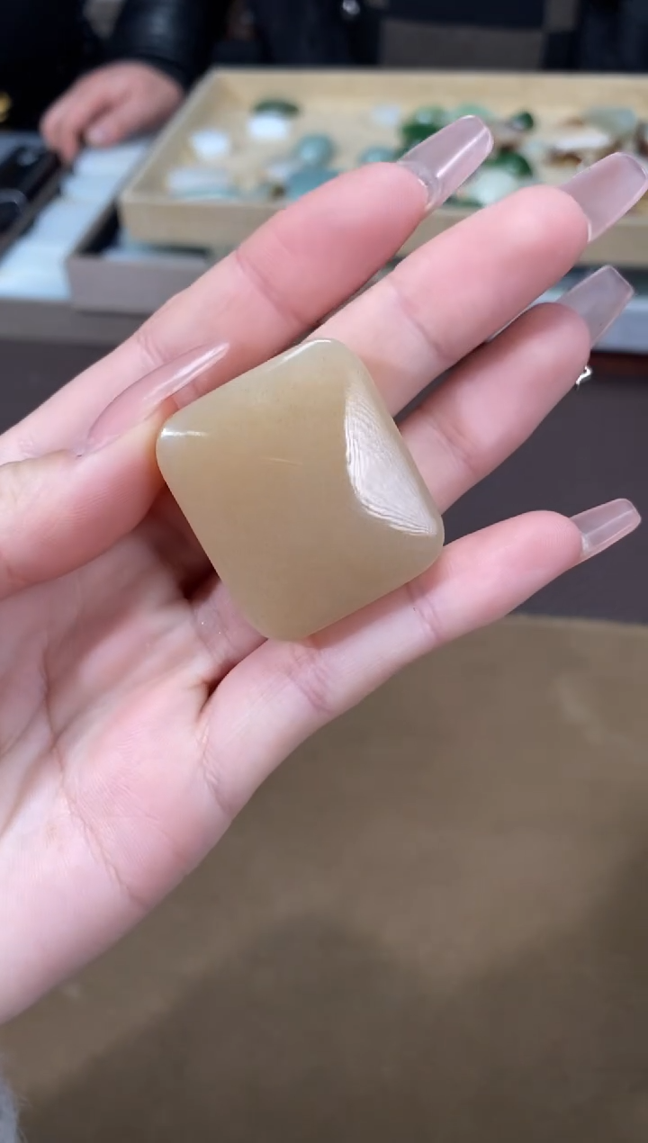 【闪购商品】和田玉吊坠未镶嵌吊坠