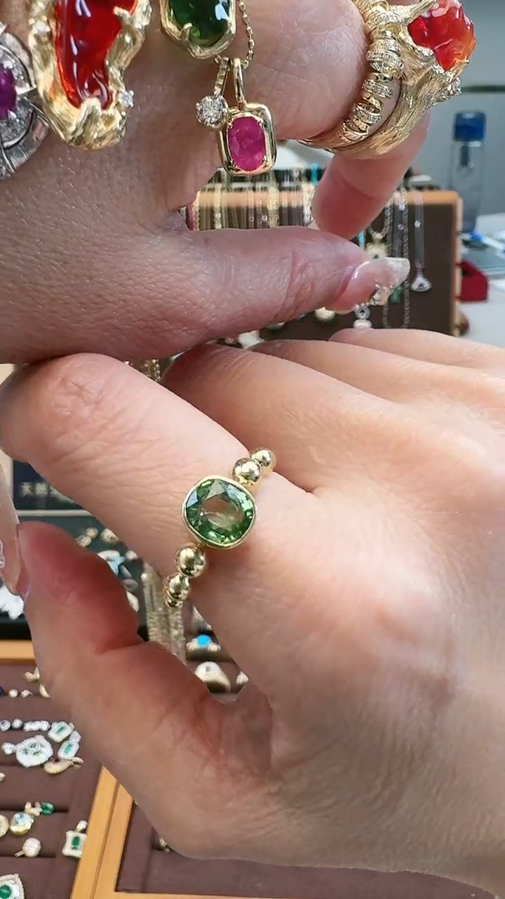 【闪购商品】碧玺戒指18K金镶嵌18K金碧玺戒指