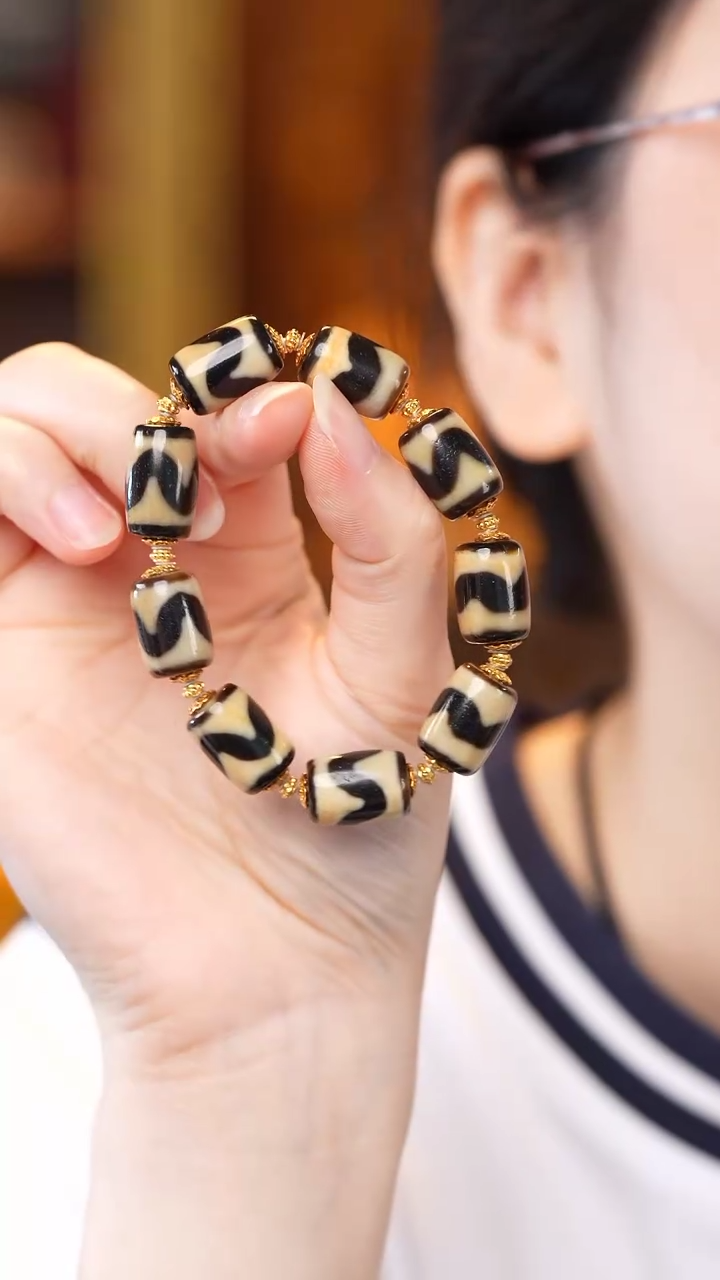 玛瑙/玉髓颈饰未镶嵌Z31646多样性发其一手串