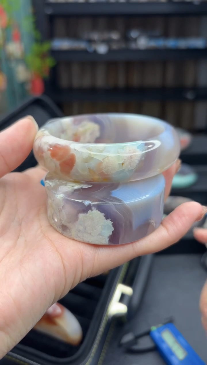 【闪购商品】石英质玉手镯未镶嵌608（62圈赠送镯心）