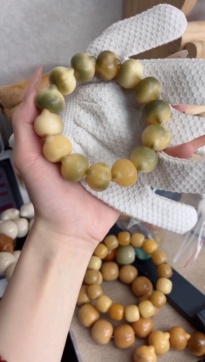 【闪购商品】菩提根/象牙果吊坠干磨猫猫头21mm手串H29