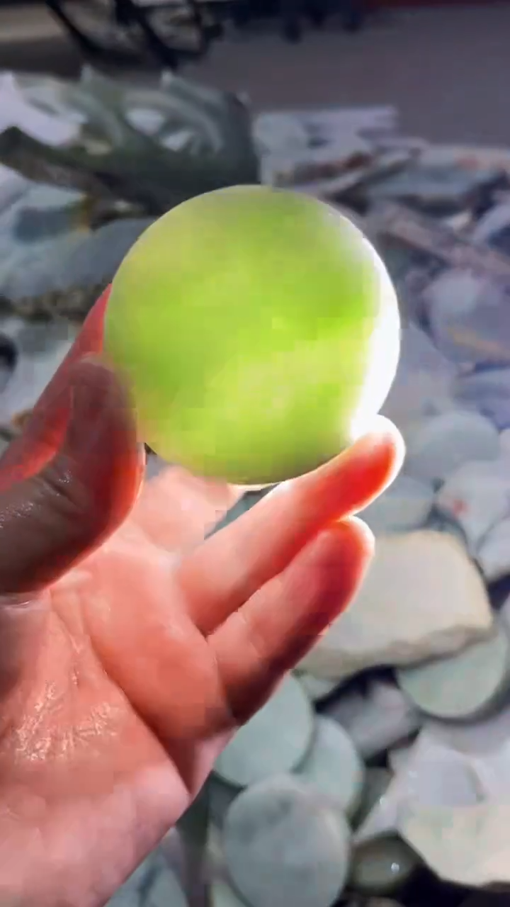 【闪购商品】翡翠挂件未镶嵌A货康壹139