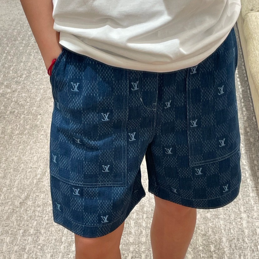 99新 LouisVuitton/路易威登 J19149 深蓝色logo牛仔短裤 32码