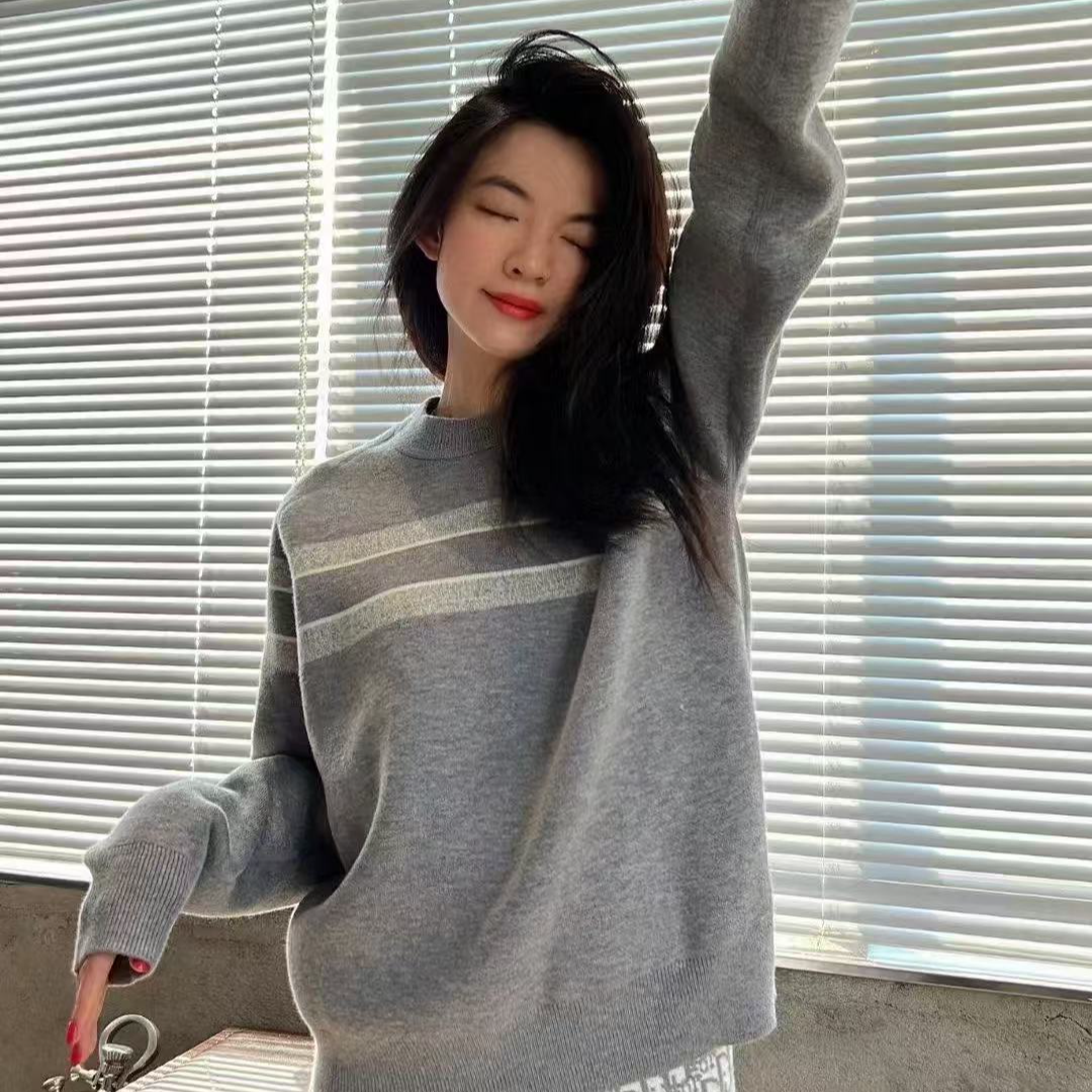 2025新款满印老花双面穿休闲百搭套头毛衣A8101