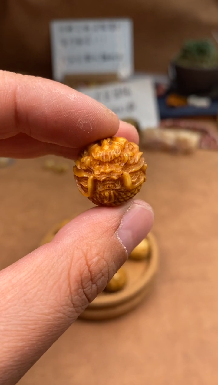 【闪购商品】鹿骨其他P1102-鹿角龙珠-有棕裂