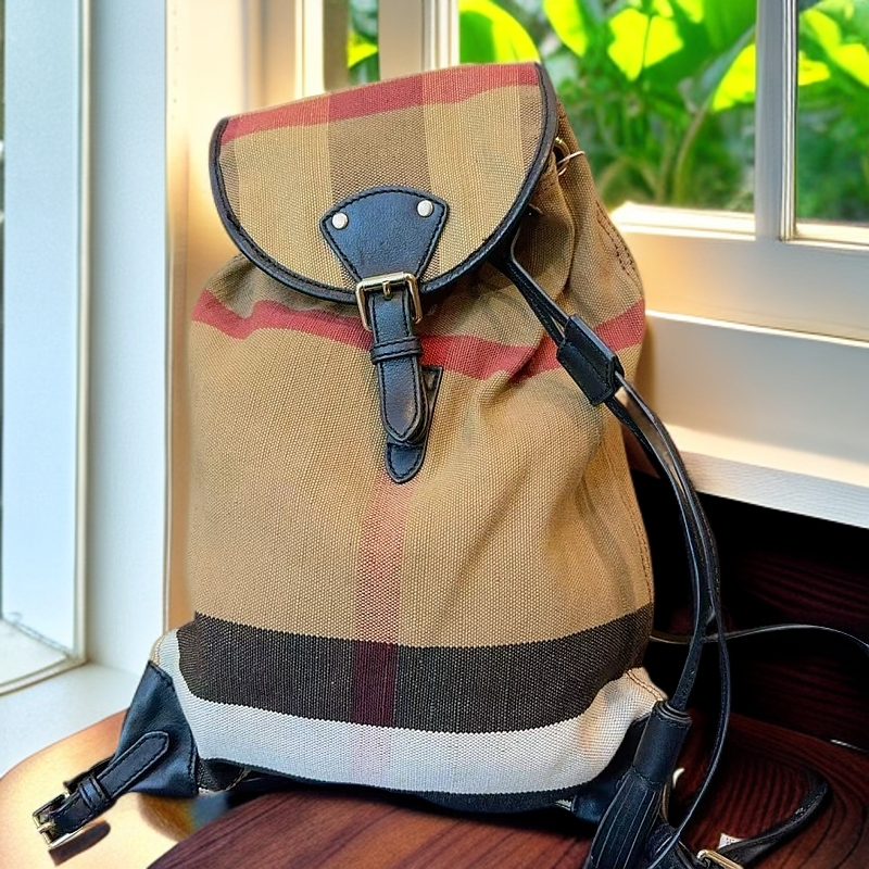 95新 BURBERRY/博柏利 格纹双肩背包1177 2436