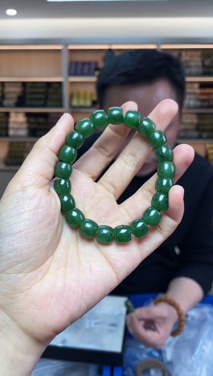 【闪购商品】和田玉·未镶嵌多样性发一件