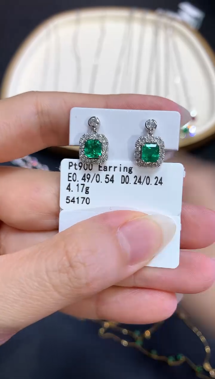 定制祖母绿耳饰铂Pt850镶嵌S928|19800