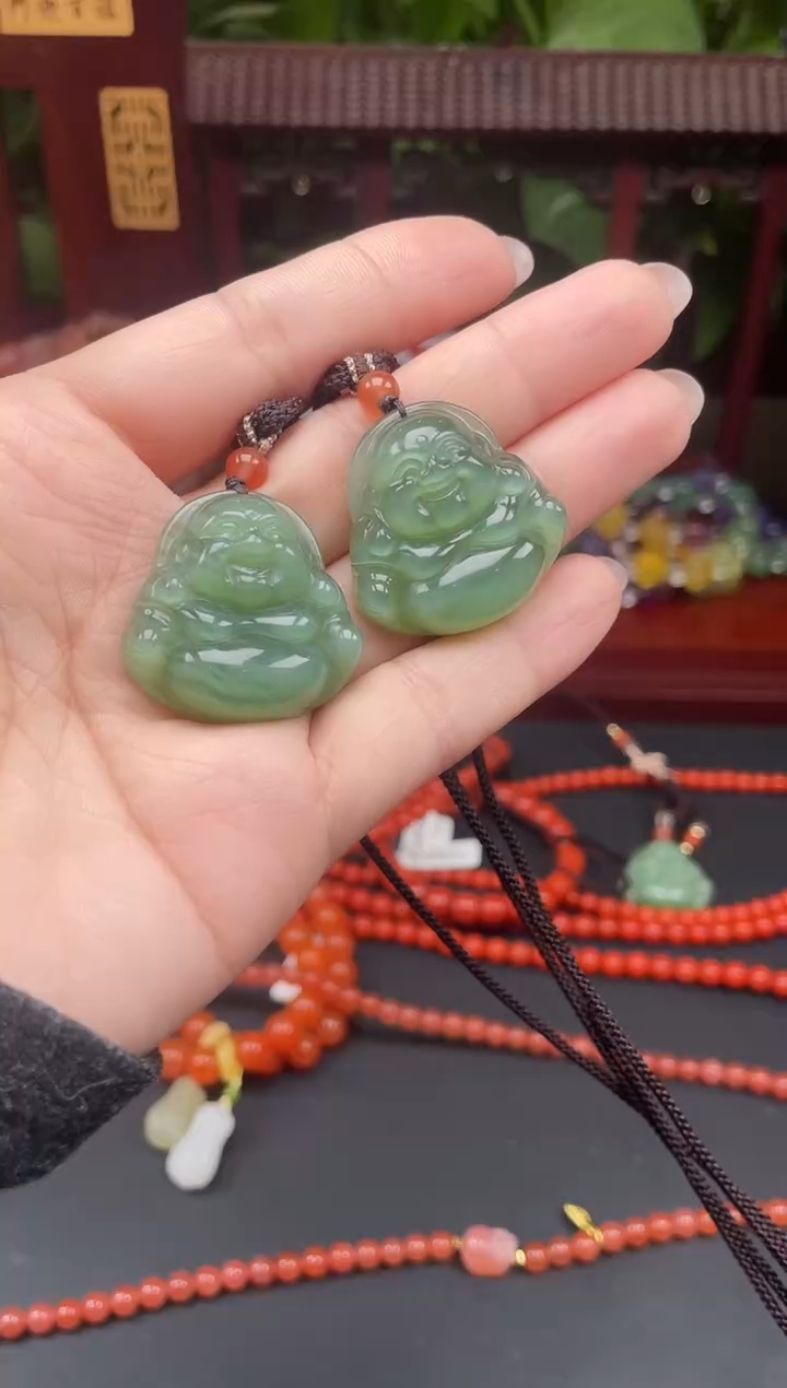 颈饰未镶嵌和田玉吊坠多样性发其一TH133