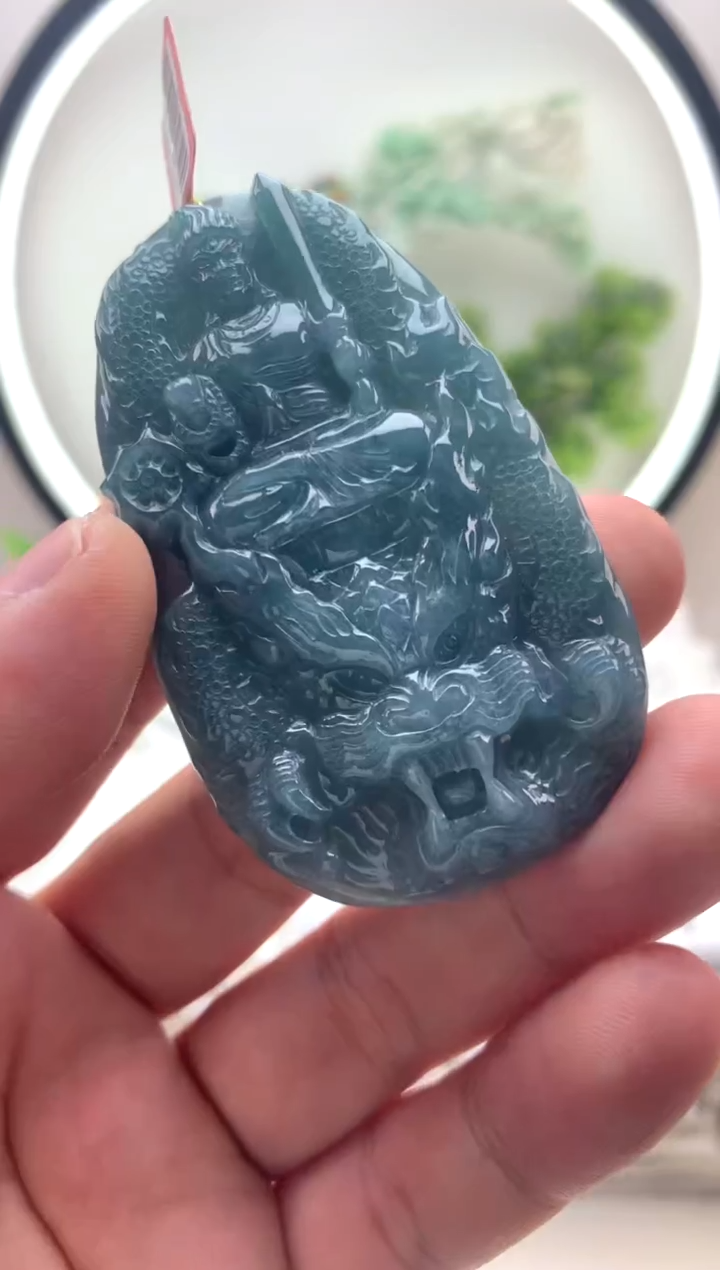 颈饰未镶嵌翡翠不动明王