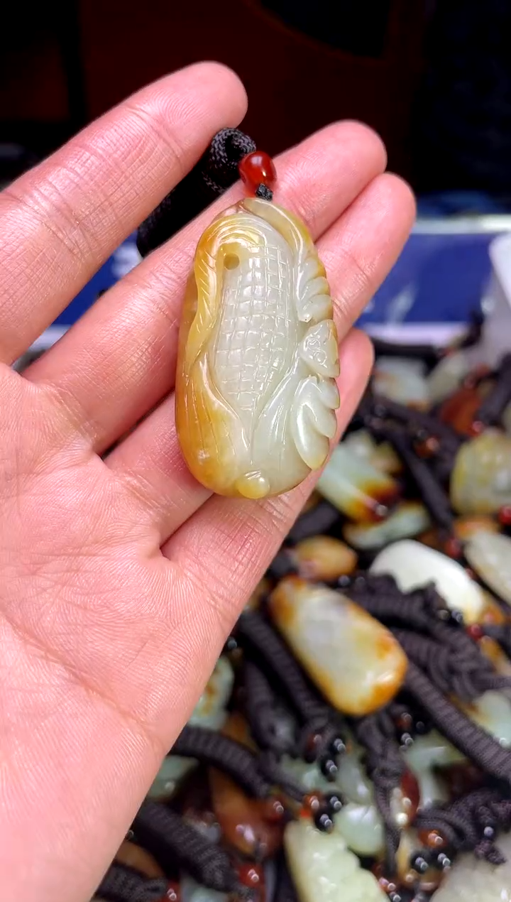 【闪购商品】和田玉颈饰未镶嵌1