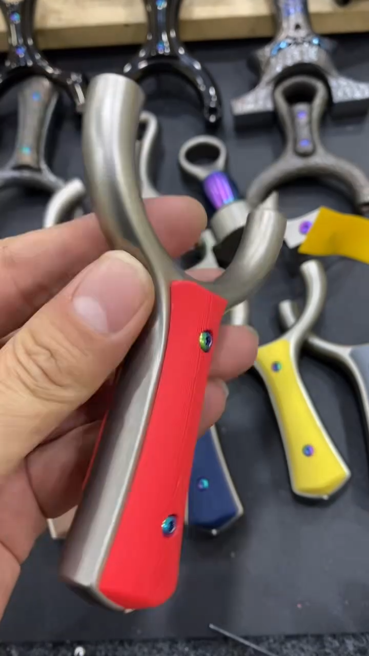 地***长毒舌牛角孔道顶卡弹弓