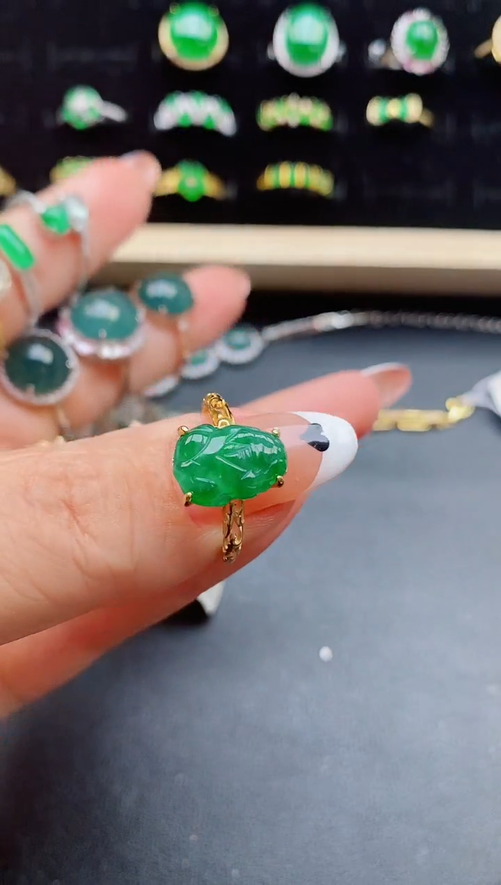 【闪购商品】翡翠戒指银S925镶嵌21321