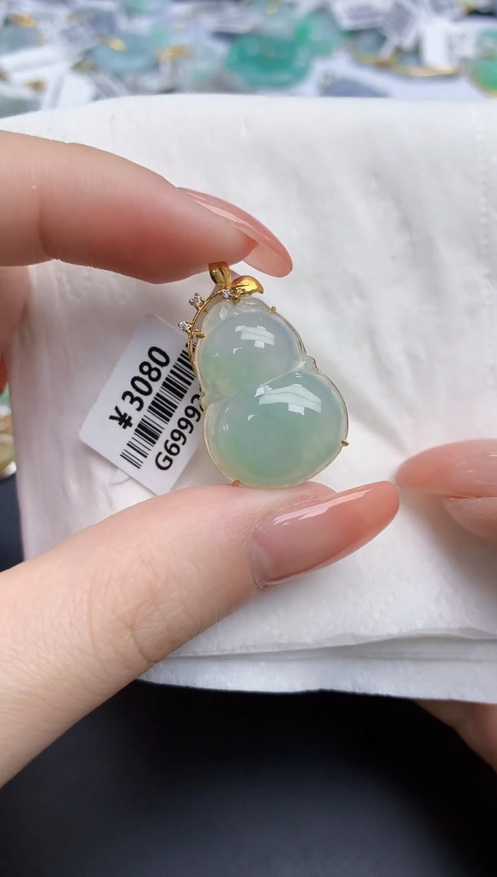 【闪购商品】翡翠颈饰18K金镶嵌天然缅甸翡翠A货