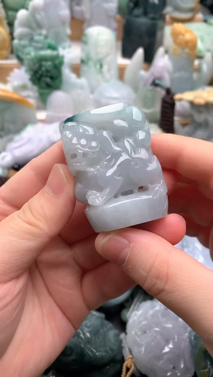 吊坠(不含链)未镶嵌翡翠1