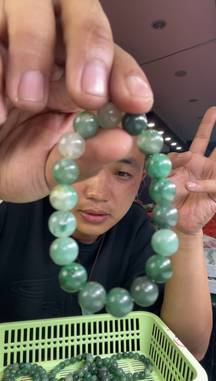 【闪购商品】石英质玉手串未镶嵌手串