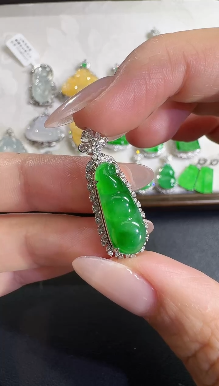 吊坠(不含链)18K金镶嵌翡翠【源头工厂】钻石镶嵌