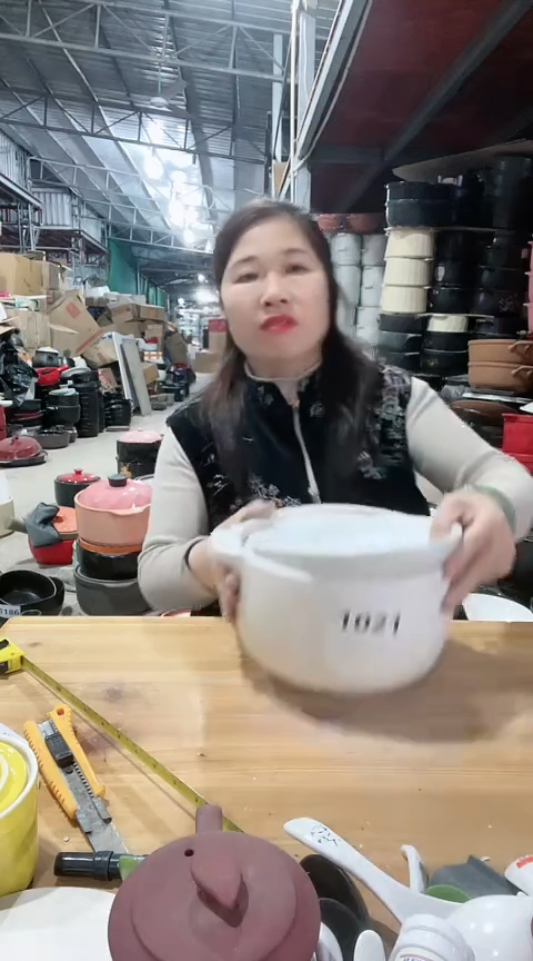 【闪购商品】1021瑕疵白锅带盖，，
