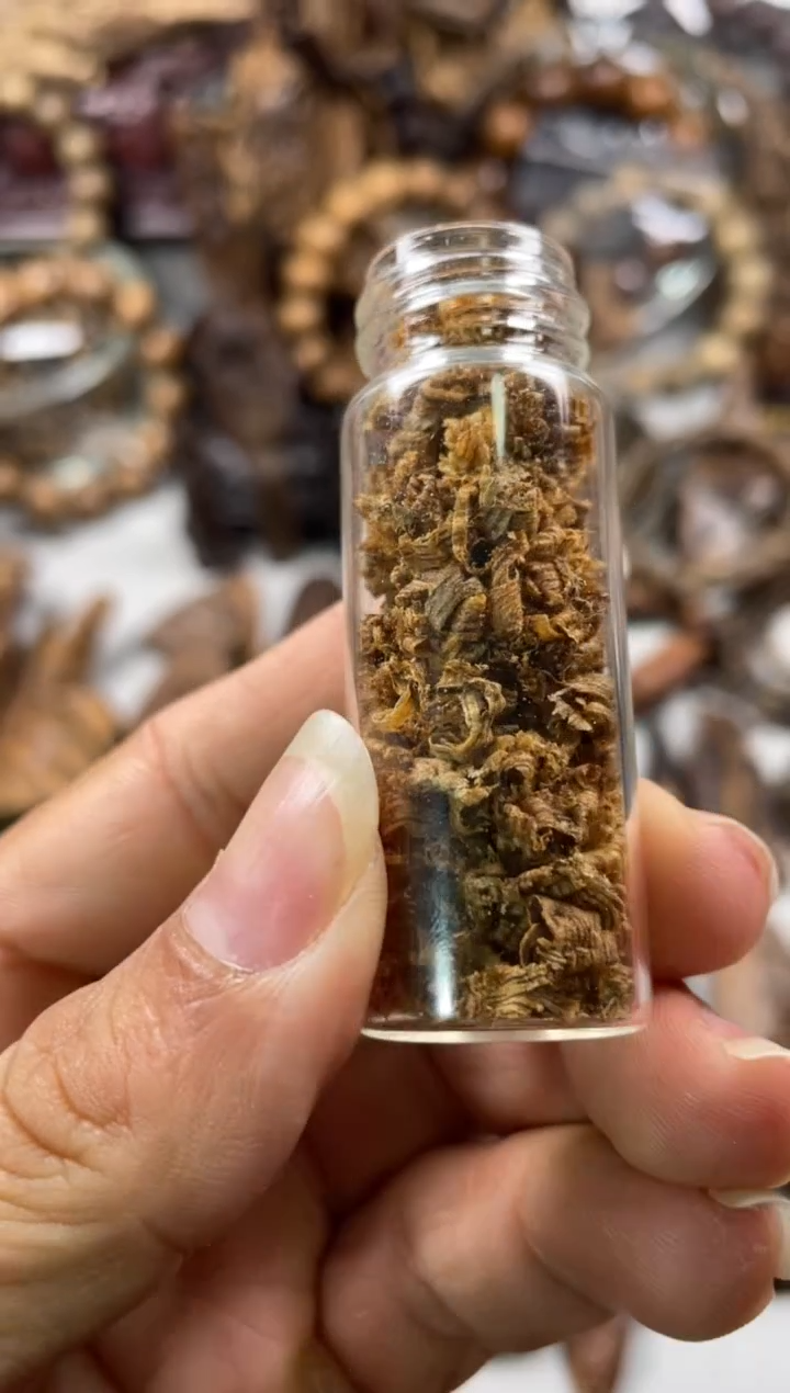 沉香沉香碎屑 沉香  越南芽庄