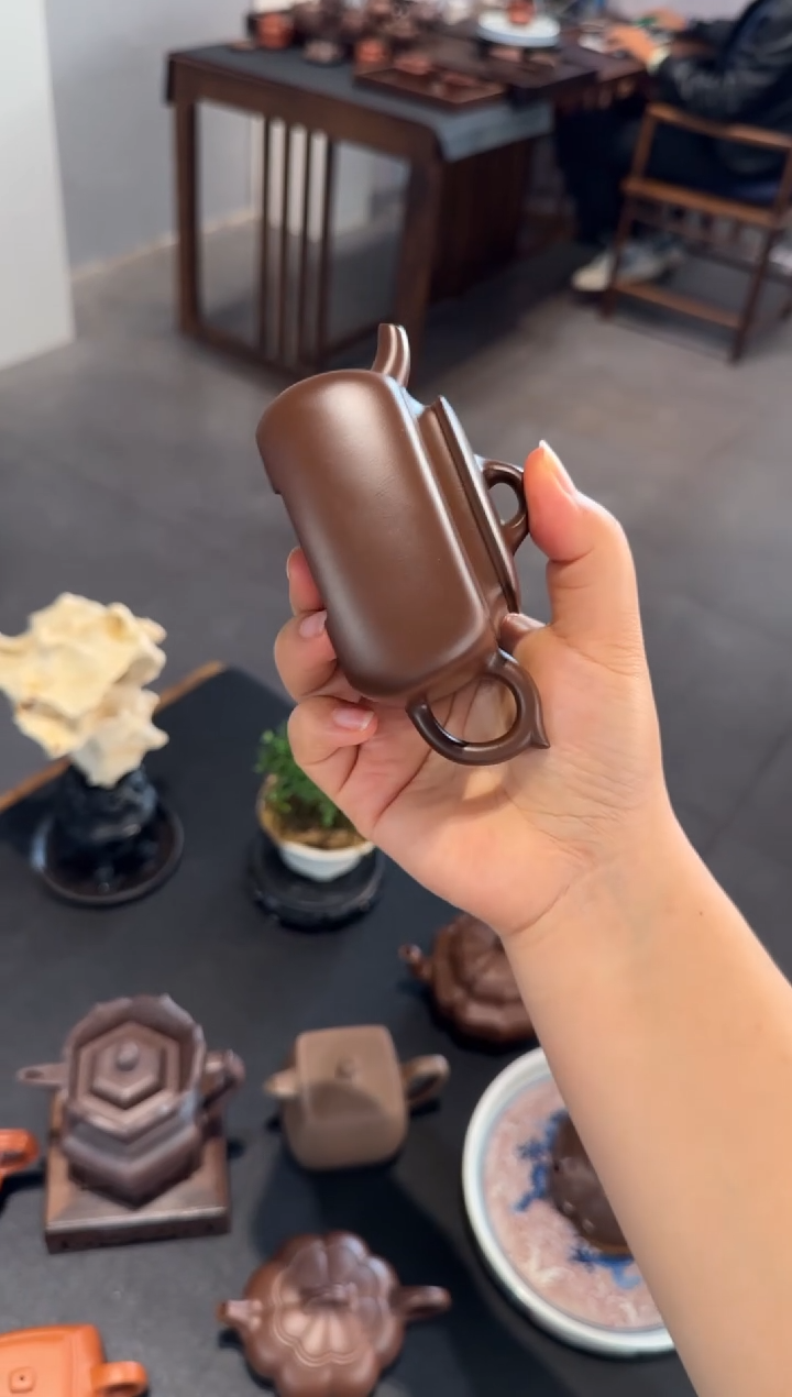 茶壶紫砂忠长四方 紫砂壶