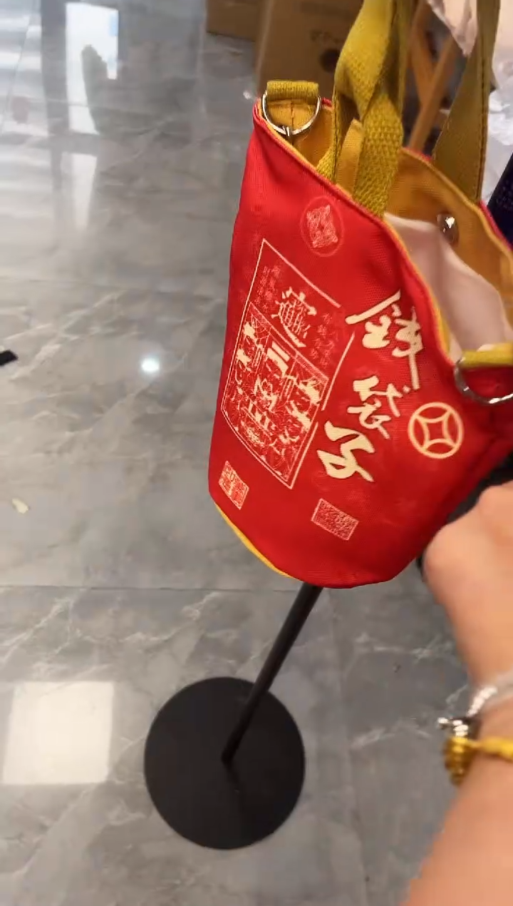 【闪购商品】钱袋子钱袋子钱袋子钱袋子钱袋子