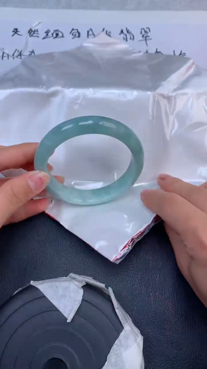 【闪购商品】翡翠手镯未镶嵌天然缅甸A货翡翠手镯