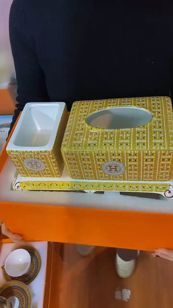 【闪购商品】鸿辉家品牌瓷器，京东包邮！