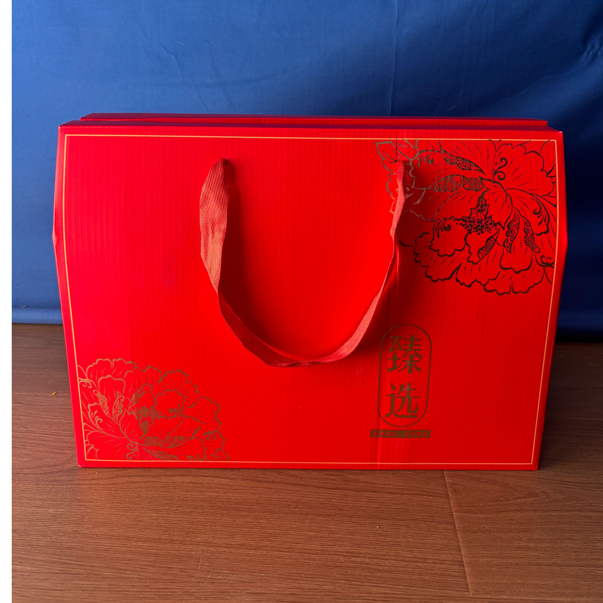【礼品箱】【甄选】【可装5斤左右水果】
