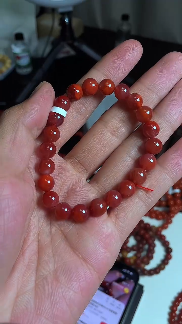 手串未镶嵌南红玛瑙8mm瓦西双锦红单圈A07