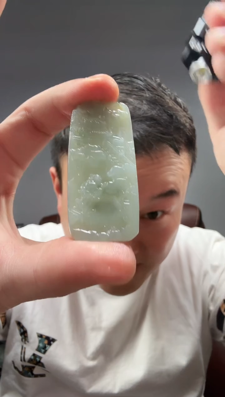 和田玉未镶嵌颈饰1