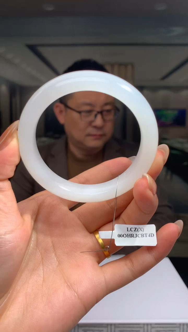 【闪购商品】定制和田玉Boss阳天然和田玉（拍一发一）