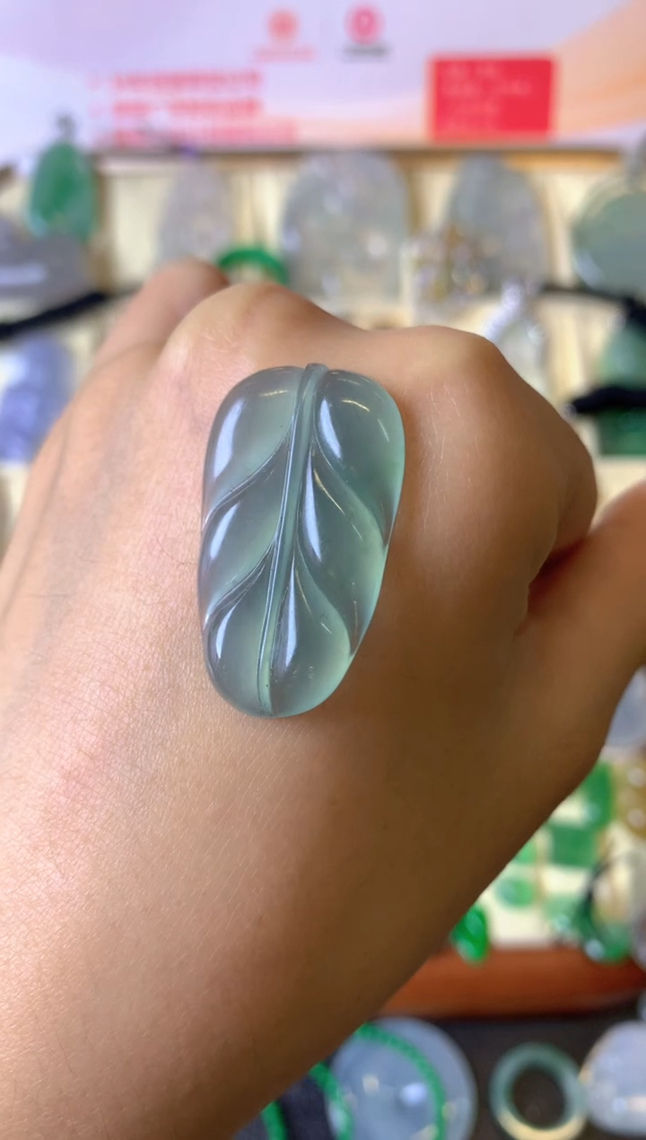 【闪购商品】定制翡翠未镶嵌毛货抛光