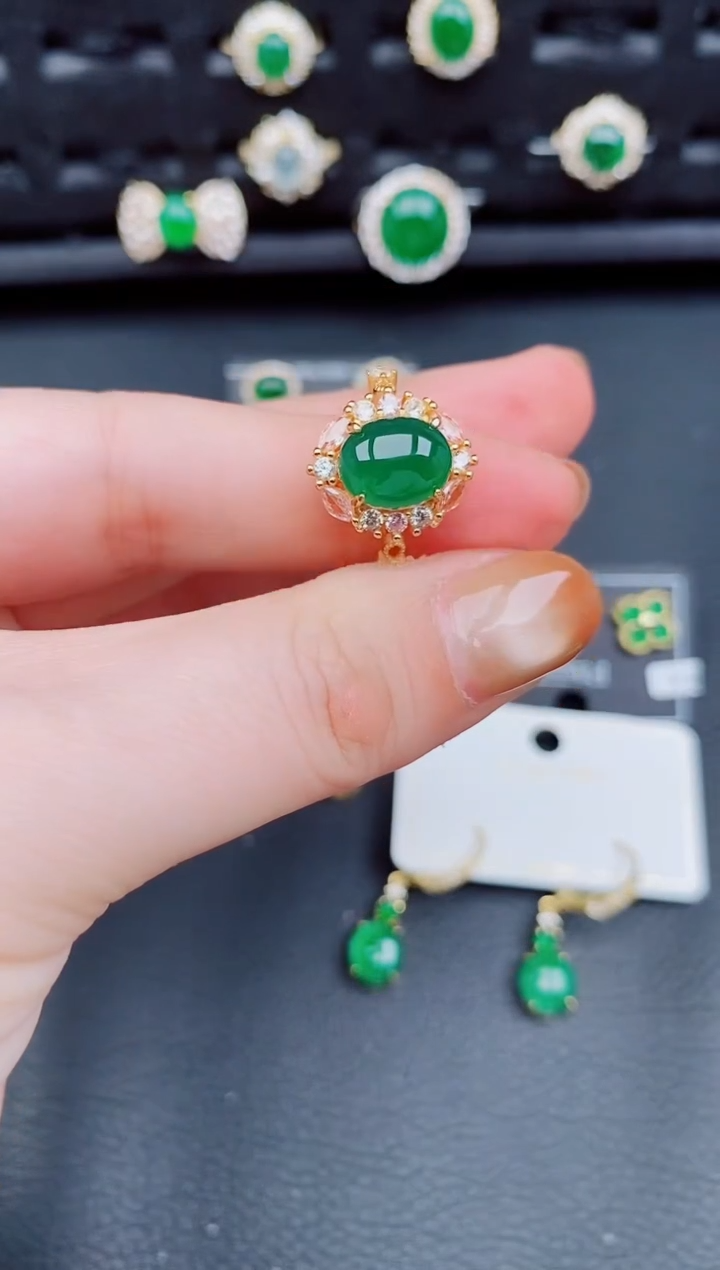 【闪购商品】翡翠戒指银S925镶嵌天然a货翡翠335