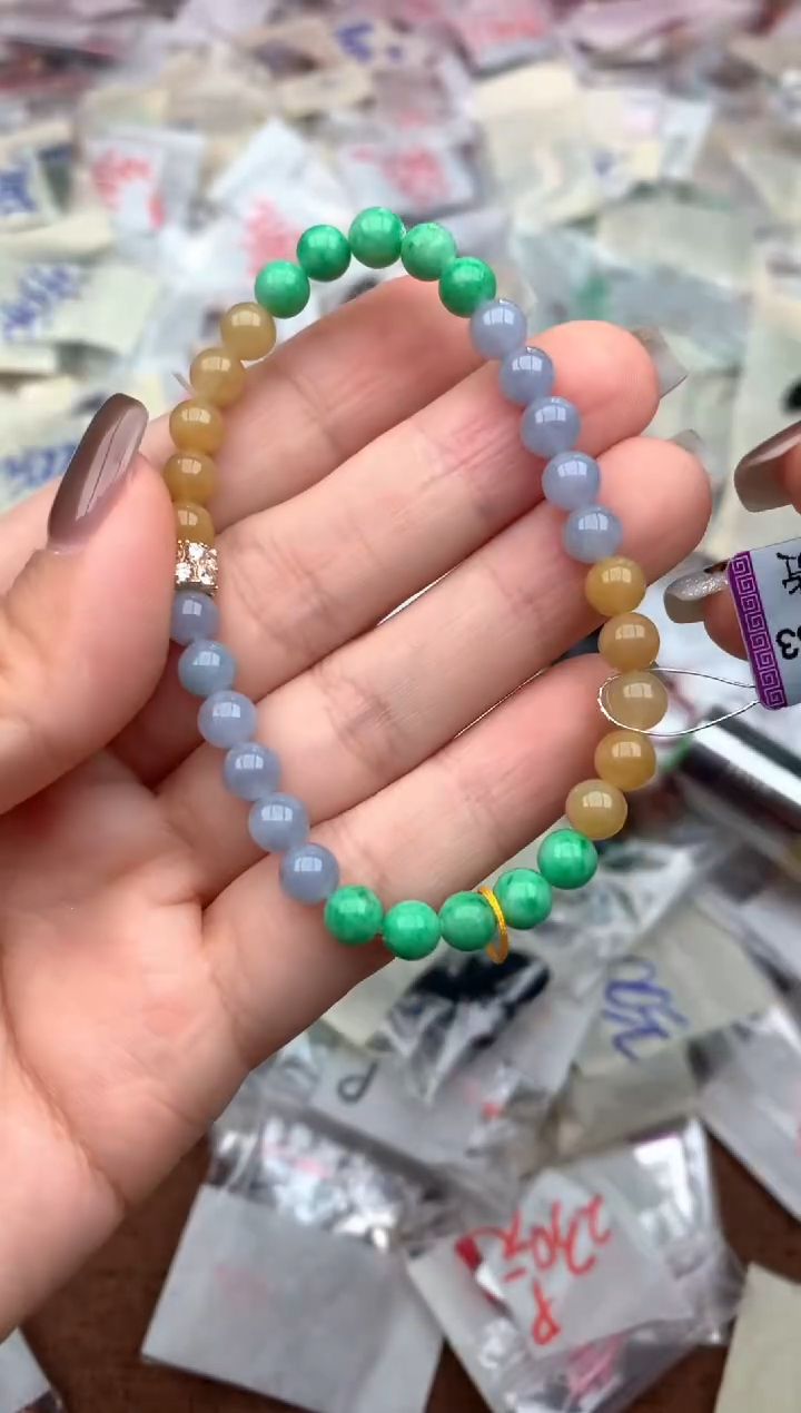 未镶嵌挂件翡翠—